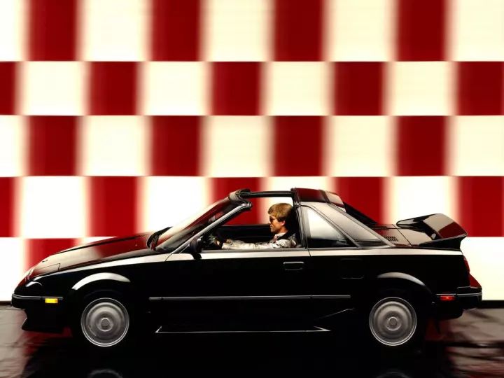 *光春**明媚｜丰田MR2生平简介