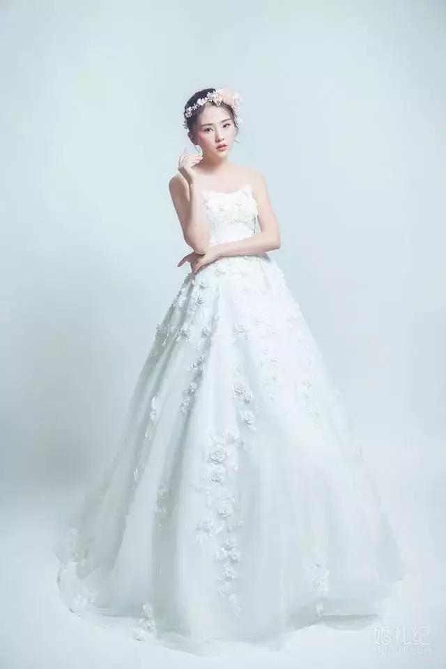 重庆婚纱摄影性价比最高推荐,重庆哪些婚纱店拍得好