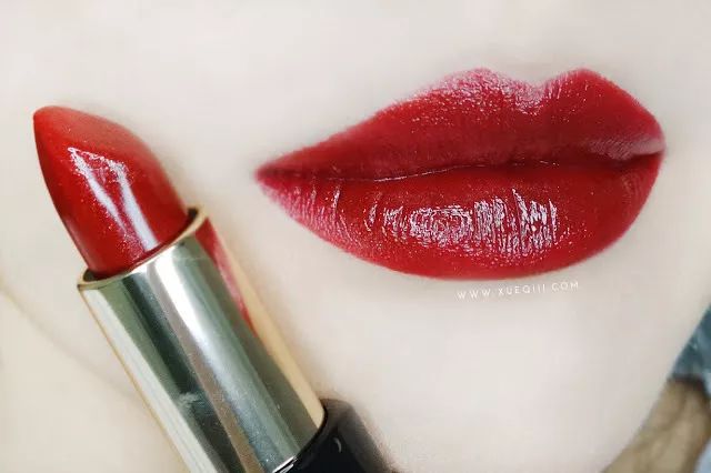 秋冬必入的5支口红显白显气质,勃艮第红口红适合什么肤色