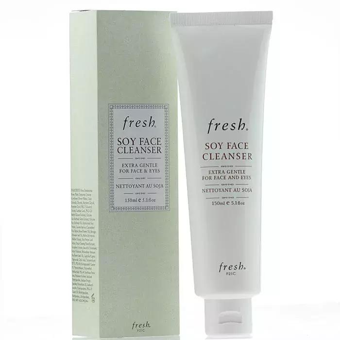 大家都不知道洗脸用什么洗最好,不知道怎么让自己洗脸