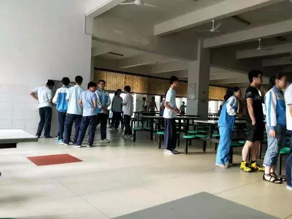 新建二中报道,江西省新建二中最新图片