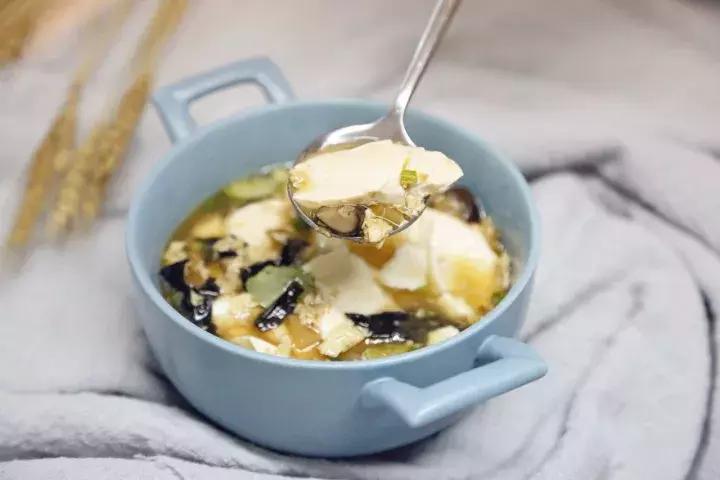 豆腐脑自己在家怎么做,豆腐脑在家自己怎么做