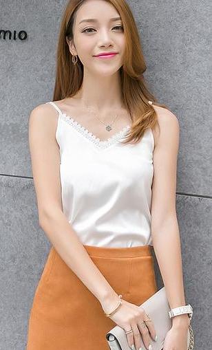 女生夏天穿搭简约干净,女生夏天舒适好看的外出穿搭