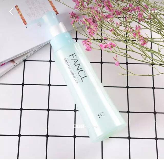 sk2和cpb哪个更好用,每天用sk2