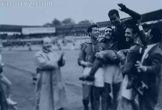 曼城赞助商彪马,曼城赞助服装