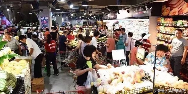 超市洗化区端架创意陈列图片欣赏,超市水果陈列怎么摆好看高清视频