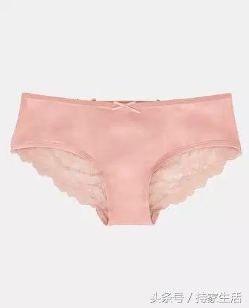 精致女人这三种衣服不要穿,精致女人不会忽略漂亮衣服