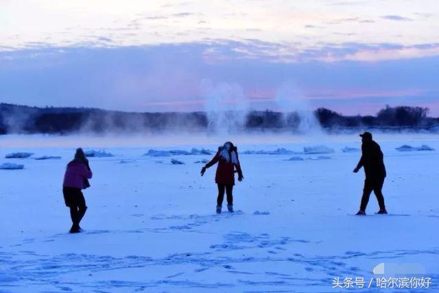 黑龙江冰封奇观,黑龙江呼玛段开启冰封季
