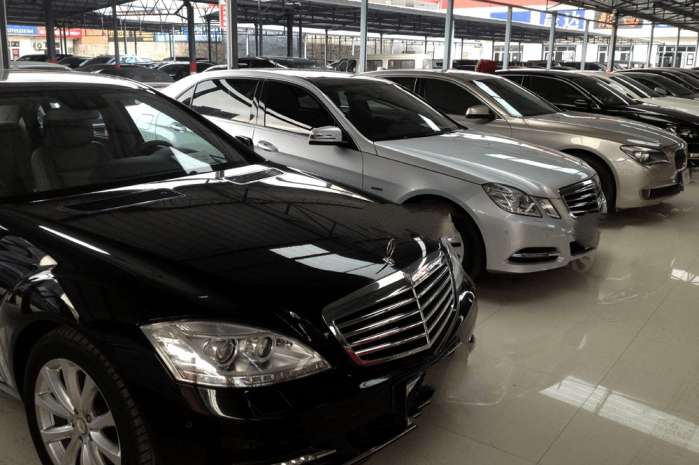 老款奥迪a8值不值得买,豪华车白菜价