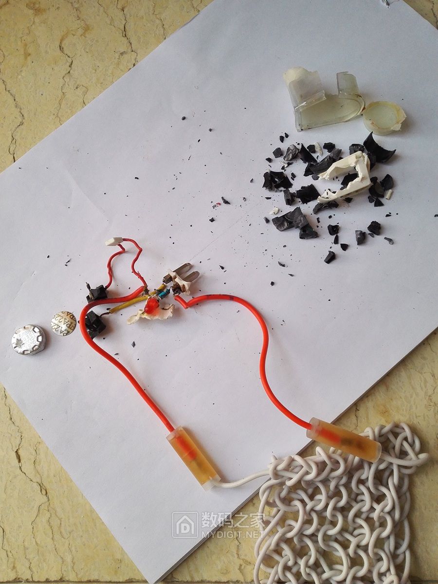 蓄水式热水袋,电热式暖水袋拆解