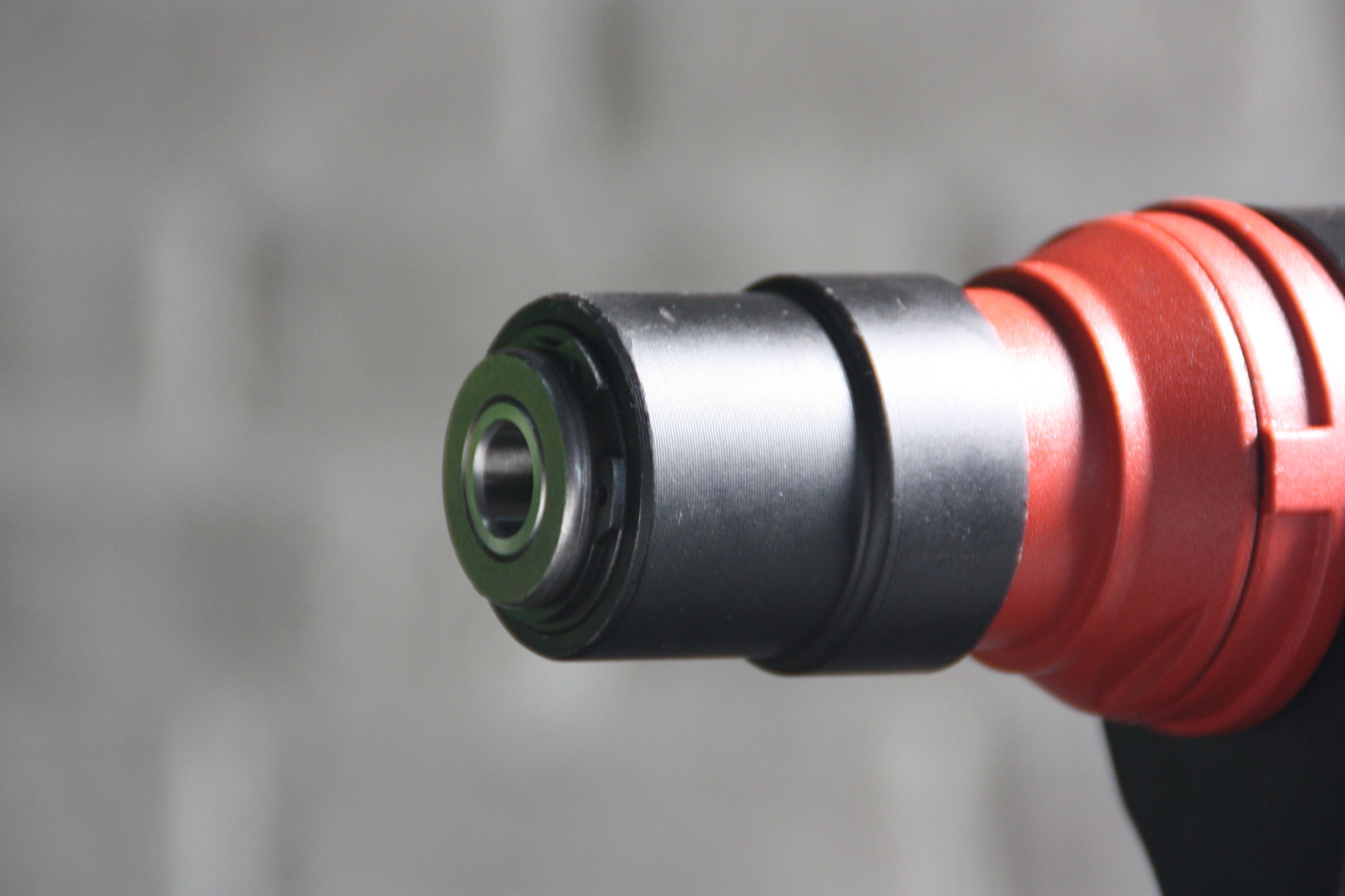 电锤钻头卡住拔不出来怎么办,电锤卡不住钻头维修拆卸视频