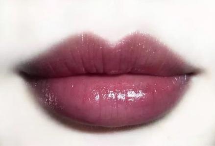 纪梵希，禁忌之吻唇膏16、11、10、8试色，辣个做衣服的造的口红