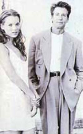 世界著名服装设计师的代表作品,深圳十大服装设计师品牌