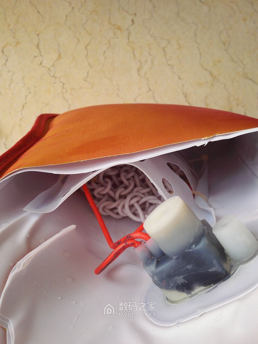 蓄水式热水袋,电热式暖水袋拆解