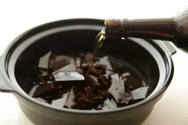 药食同源｜阿胶没有传说中那么神奇，也不是人人都能吃