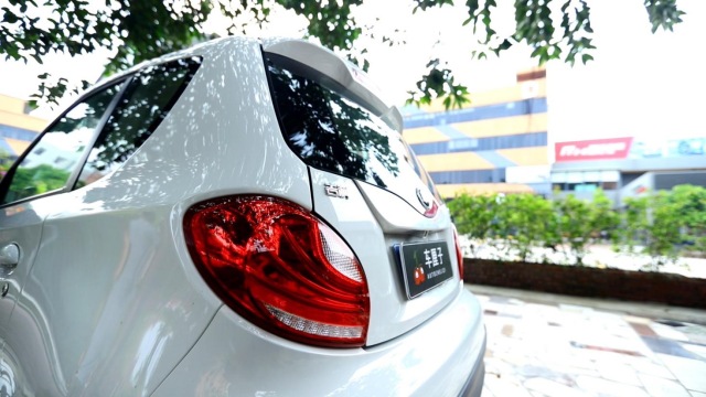 实测知豆d2s续航里程是多少,知豆D2S续航到底是255还是155