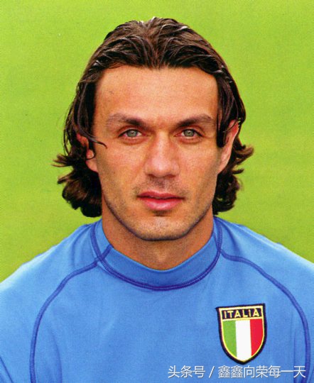 公认的前十大最帅球星,现役十大球星大排名