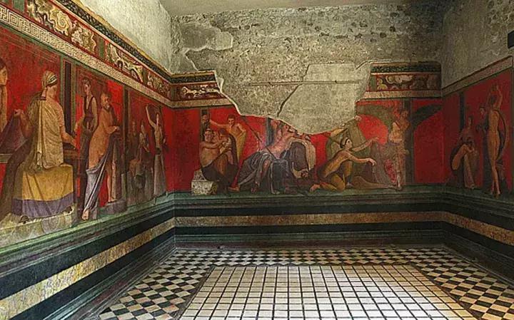 教堂为什么华丽,教堂一般都是什么颜色