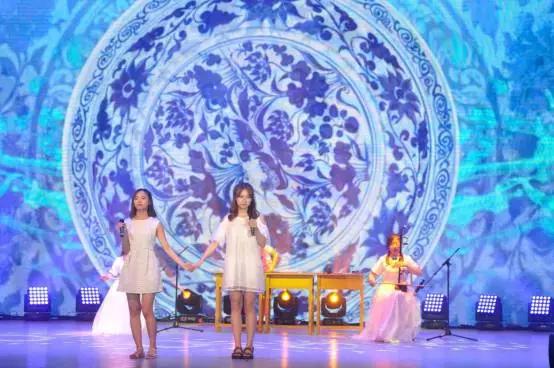 在茫茫人海一眼认出你,在茫茫人海中一眼认出你视频