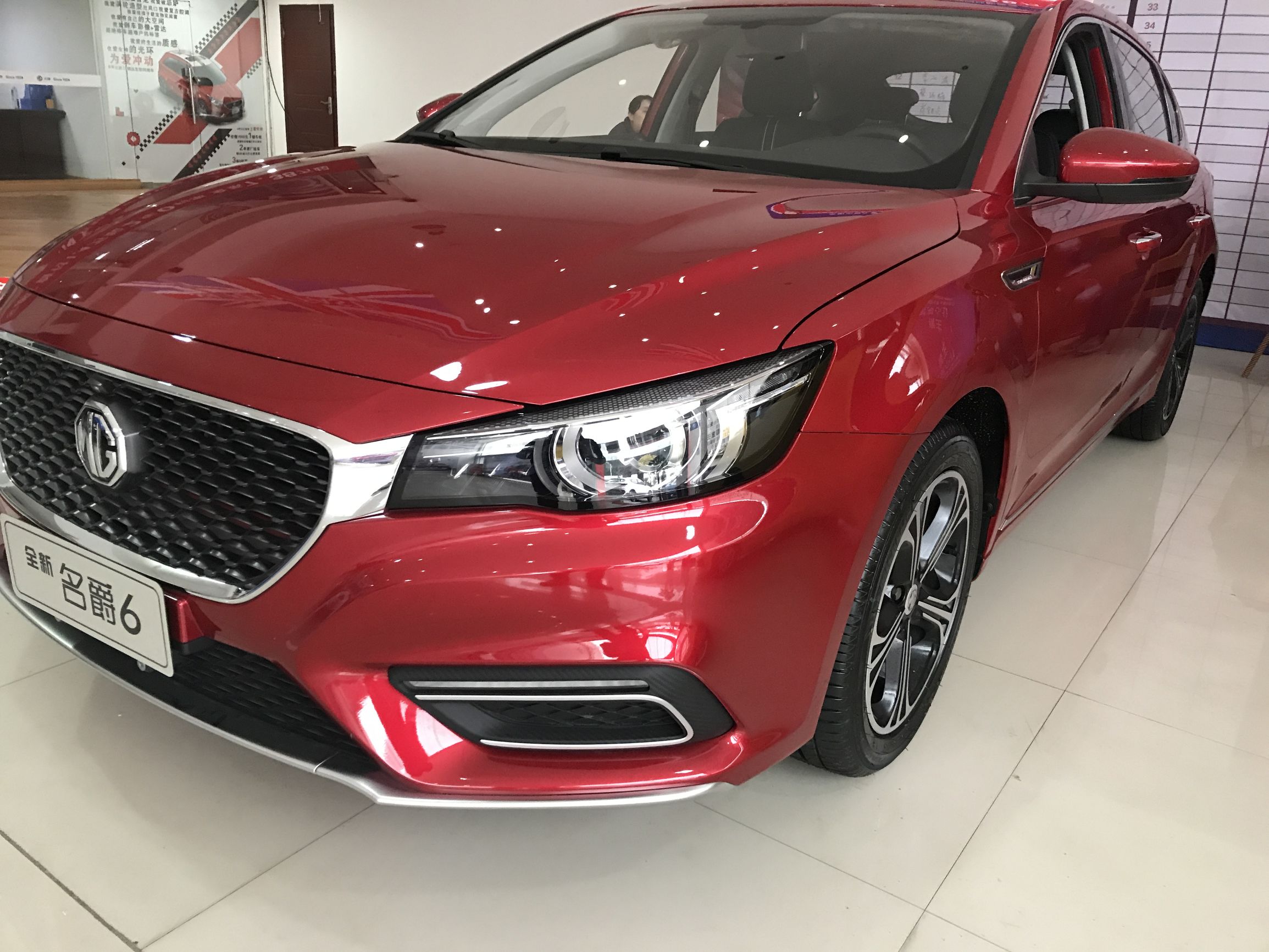 名爵6手动豪华第一视角,全新名爵6内饰体验