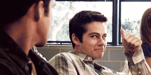 如何把旧牛仔裤变成新的,旧牛仔裤改变上衣