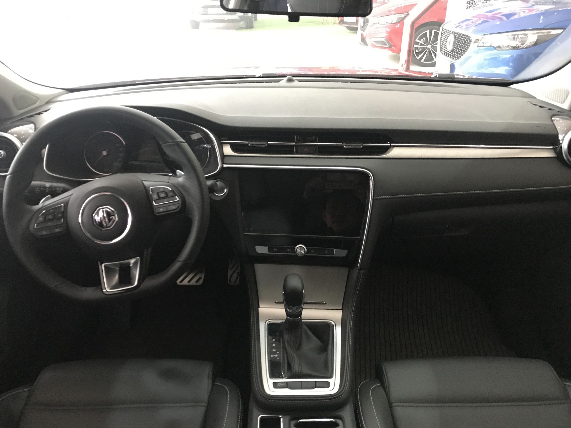 名爵6手动豪华第一视角,全新名爵6内饰体验