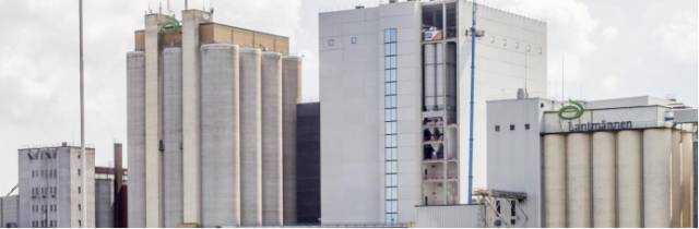 超好吃谷物0蔗糖酸奶,酸甜香脆谷物酸奶