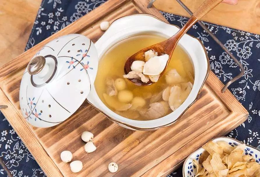 秋季吃百合能预防秋燥,吃百合有什么好处滋阴润燥能安神