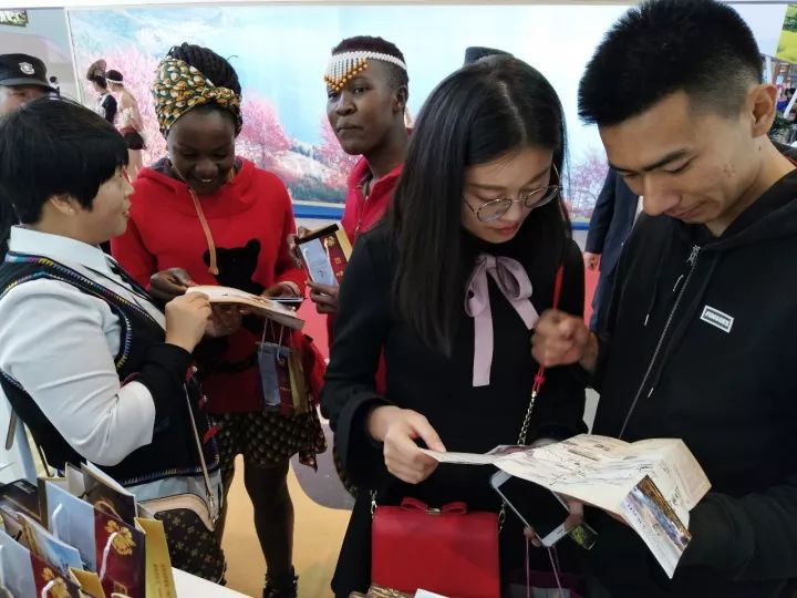 泸西旅游推介,泸西文化博览会