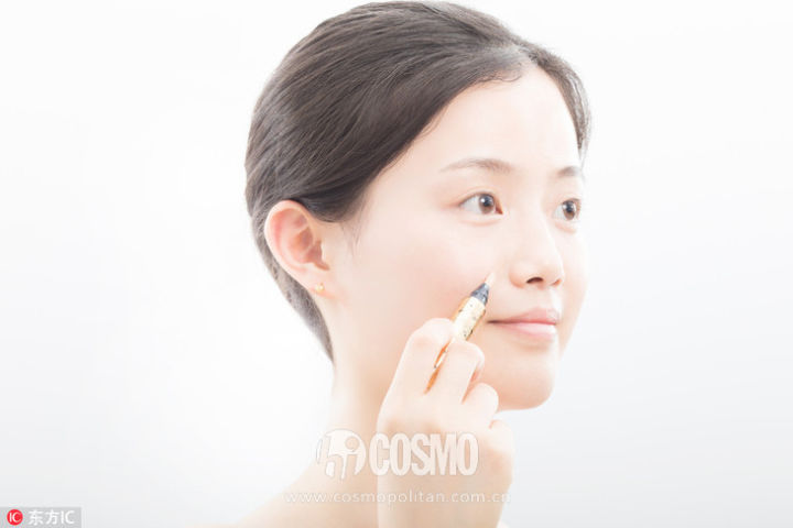 怎样改善法令纹深脸部下垂,怎样医美改善法令纹和脸下垂