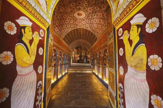 往返二张机票,往返机票去云南和西双版纳