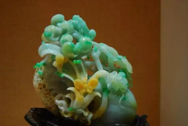 极品翡翠观音摆件,极品翡翠摆件巨无霸