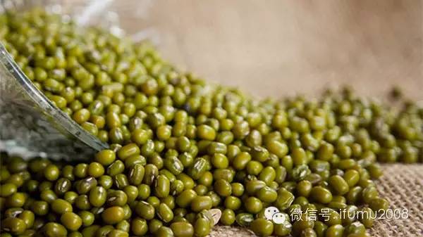 宝宝上火不吃药怎么去火,儿童上火了吃什么降火不拉屎