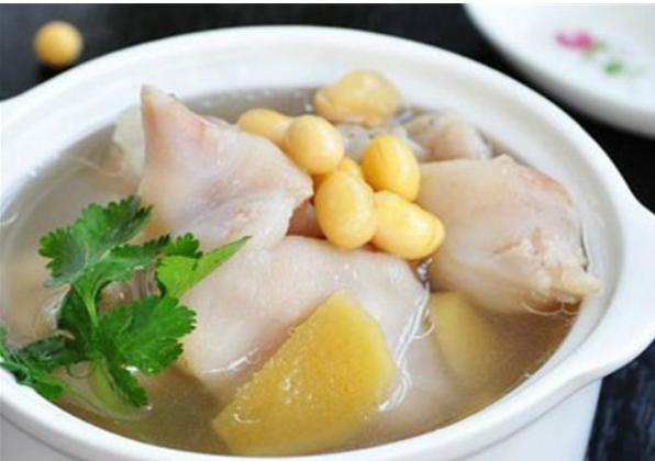 夏天坐月子期间两腿发冷,生完孩子坐月子身上冷是什么原因