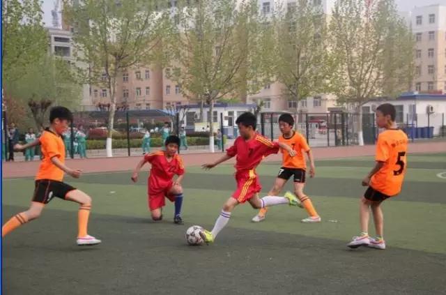 临沭三初足球场,临沭三初足球队