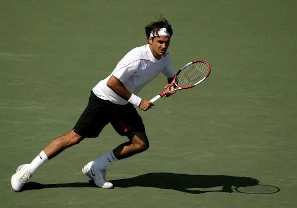 想学网球学什么好,想学习网球怎么练习