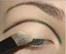 大眼睛女生怎么化妆最合适,大眼睛怎么画眼妆干净