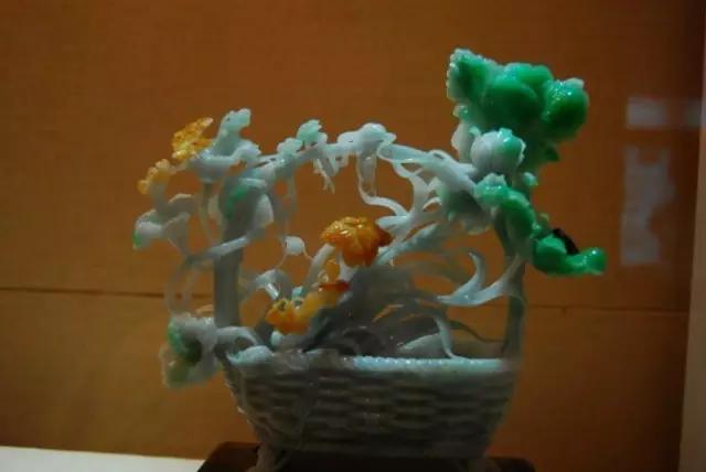 极品翡翠观音摆件,极品翡翠摆件巨无霸