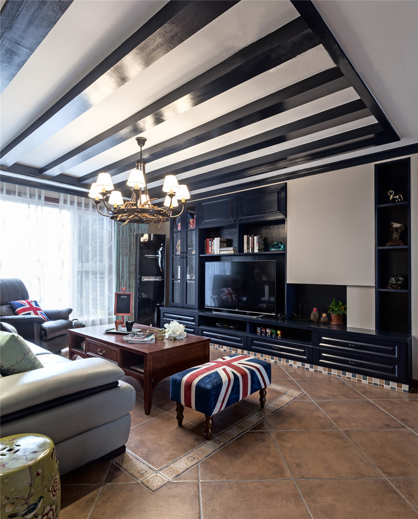 生态木吊顶有什么优势,杉木板吊顶和生态木吊顶哪个好