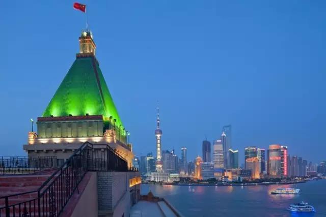 一开始我也不懂，为什么名人都爱住这些老酒店，直到...