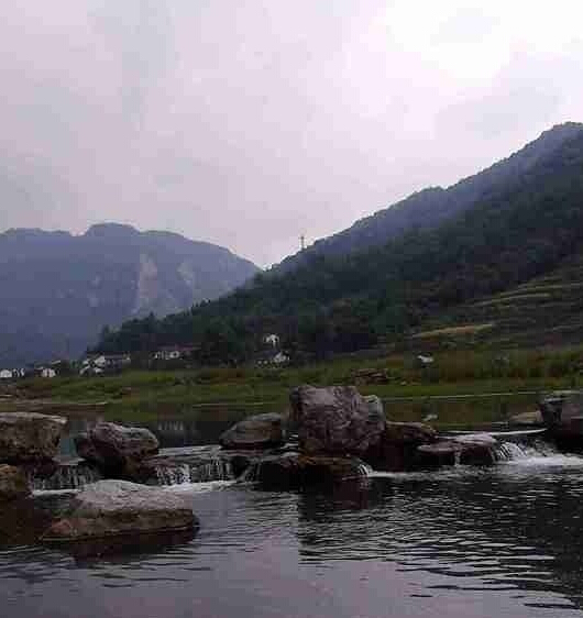 彭州龙门山宝山村,成都彭州白水河宝山村
