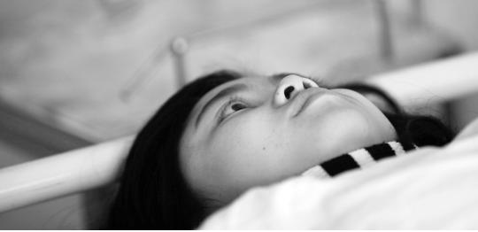 怀孕三个月有先兆流产现象,怀孕三个月有流产征兆怎么办