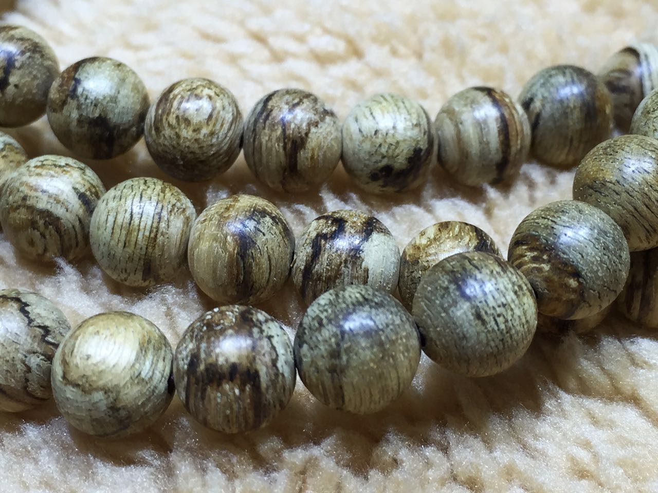 沉香精品值得收藏吗,沉香最值得收藏的价值