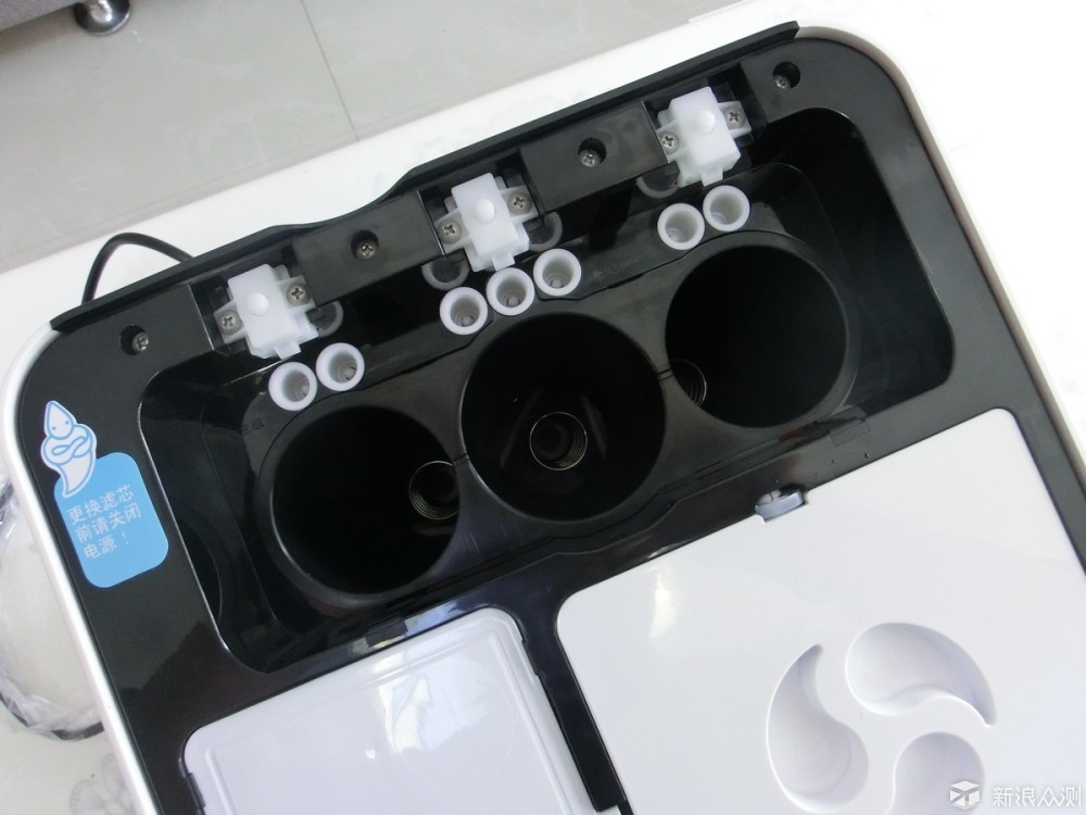 进口智能净水器,最新款的恒温净水器