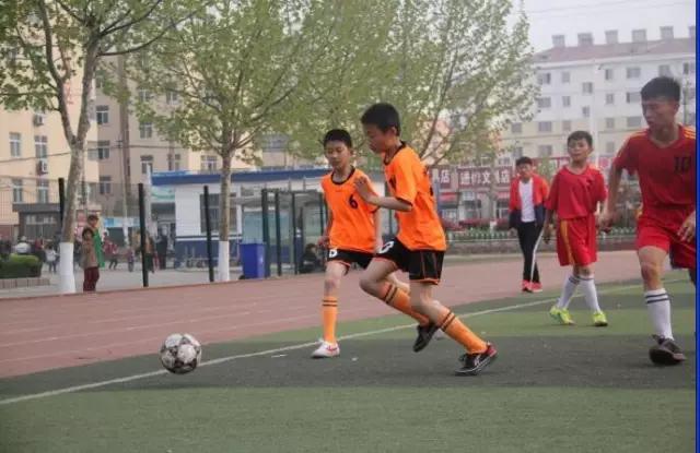 临沭三初足球场,临沭三初足球队