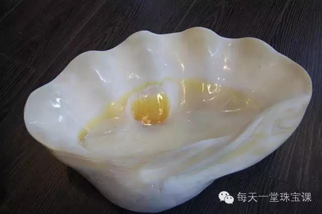 顶级老蜜蜡单珠图片,老蜜蜡大珠子图片欣赏