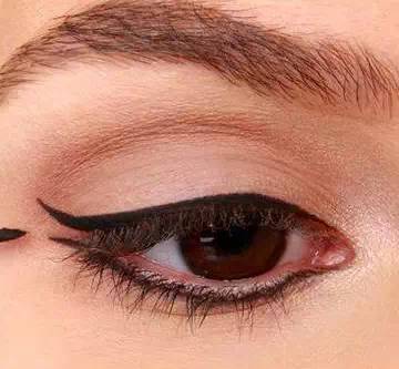 大眼睛女生怎么化妆最合适,大眼睛怎么画眼妆干净