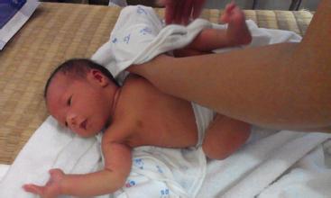 宝宝胳膊脱臼复位怎样养护,宝宝胳膊脱臼在家怎么办