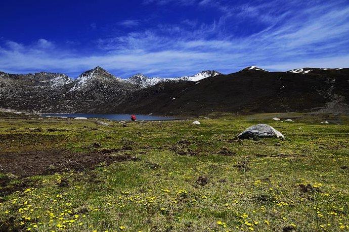 阿坝有个壤塘县，误落凡间的天空之城，美得真实，美得醉人