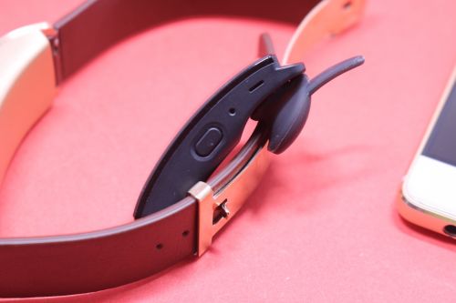 华为手环b3测评,商务人士华为手环b6